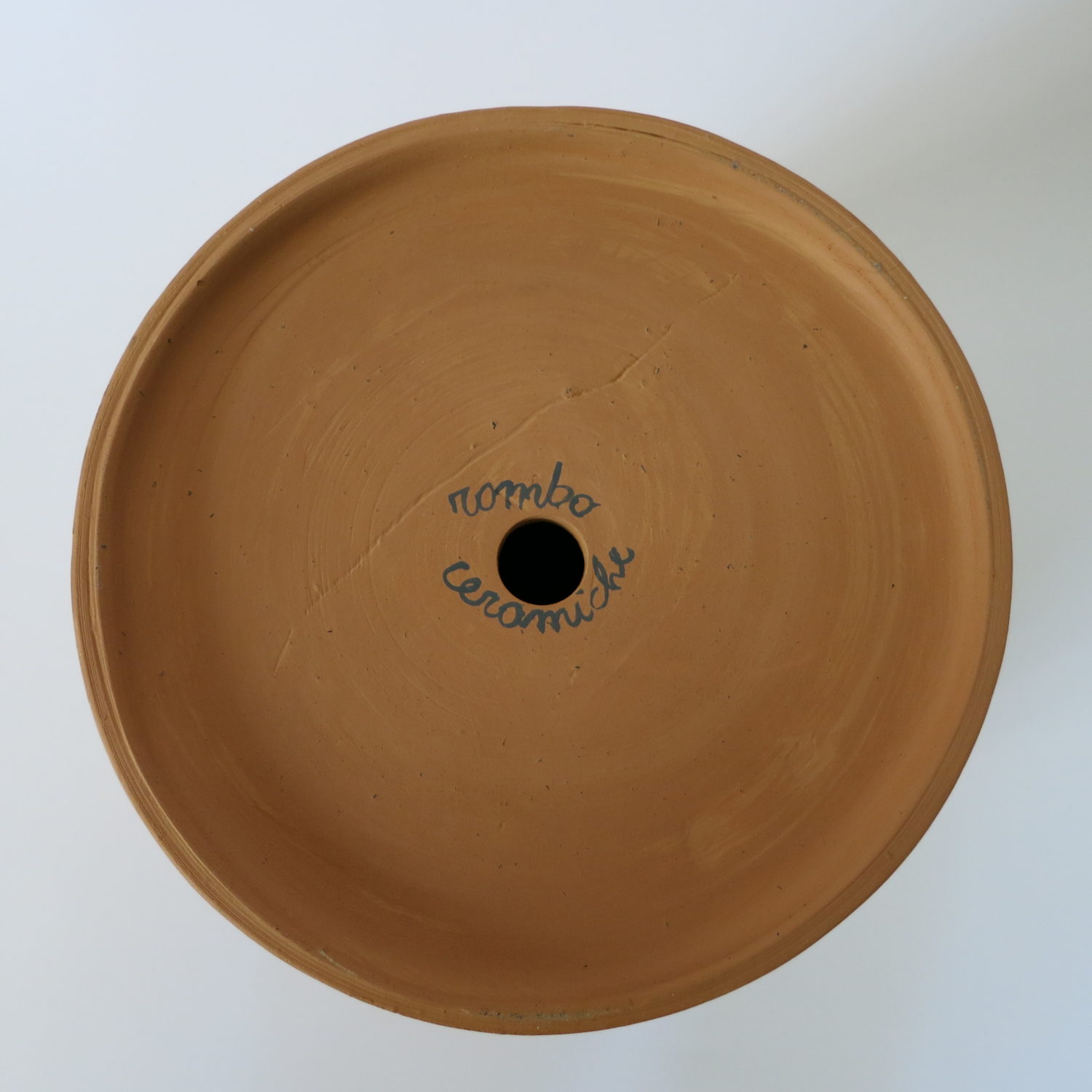 terracotta cylindrical pot BIG bottom